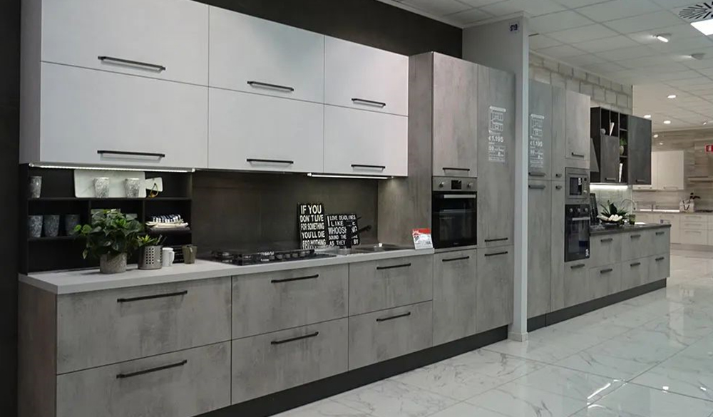 AG2219在欧洲橱柜卖场里的应用设计